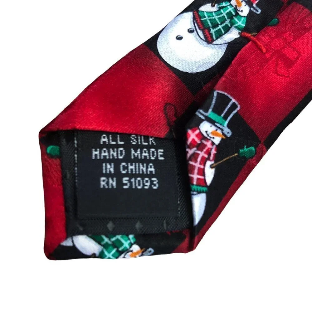 Hallmark Specialties Christmas Snowmen Necktie All Silk Red Tie EUC